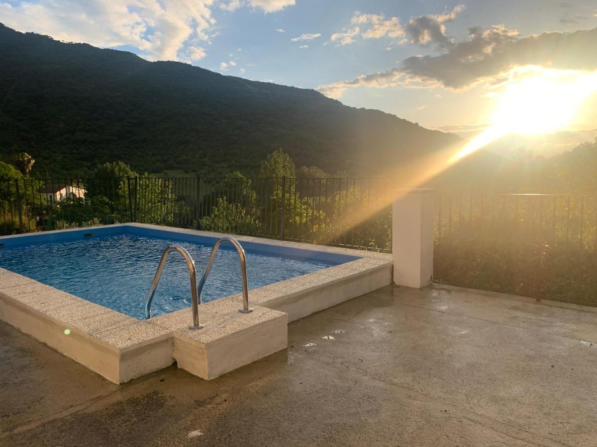 La Fuente De El Nacimiento Guest House Benamahoma Luaran gambar