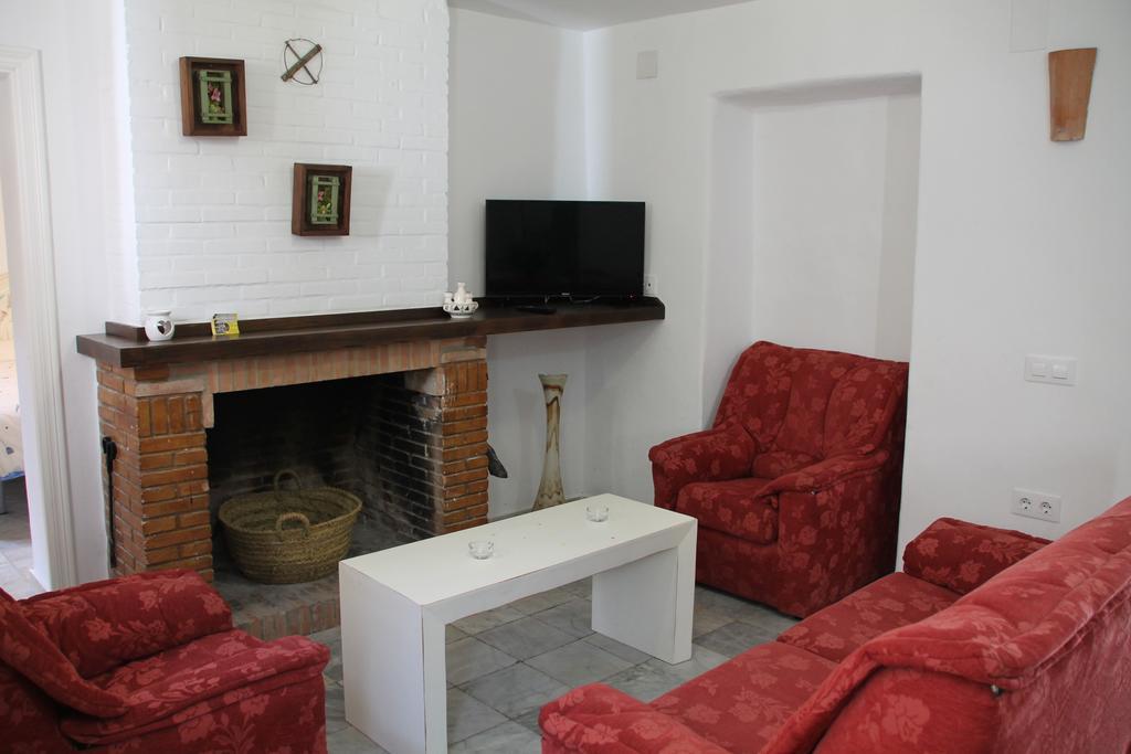 La Fuente De El Nacimiento Guest House Benamahoma Luaran gambar