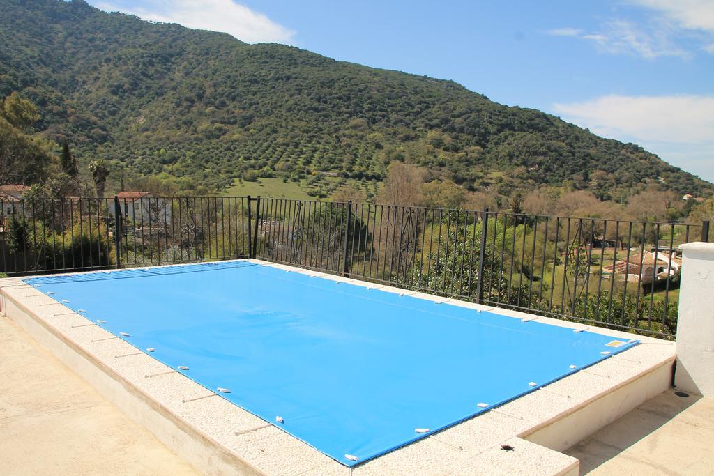 La Fuente De El Nacimiento Guest House Benamahoma Luaran gambar